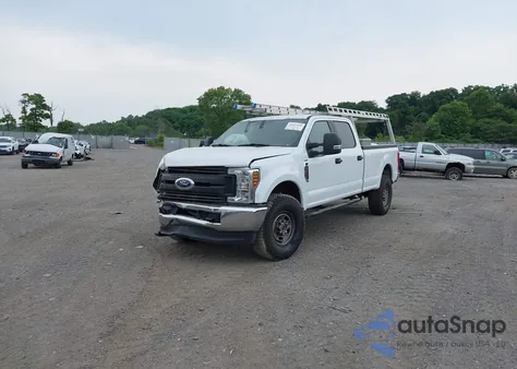 2019 Ford F-250 Xl z USA, uszkodzony, nr VIN 1FT7W2B67KEF79133